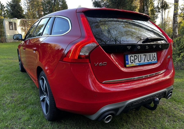 Volvo V60 cena 74900 przebieg: 158000, rok produkcji 2016 z Puck małe 232